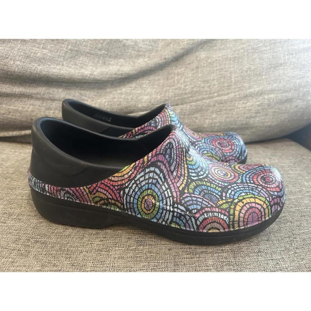 Crocs Work Neria Pro II Slip Resistant Clogs Womens 11 Print Dual Comfort Shoes